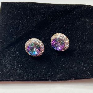 Very pretty crystal earrings